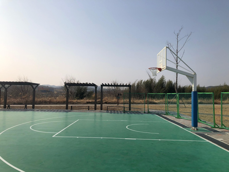 崔永熙回应被指蹭杨瀚森热度：劝粉丝无需生气 咱们格局打开