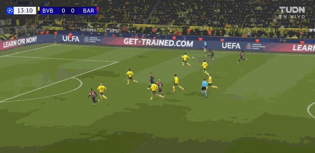 世俱杯-【欧冠】多特2比3巴萨，吉拉西、费兰·托雷斯梅开二度