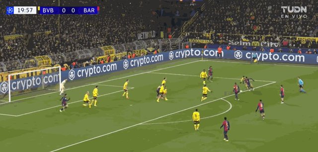 世俱杯-【欧冠】多特2比3巴萨，吉拉西、费兰·托雷斯梅开二度