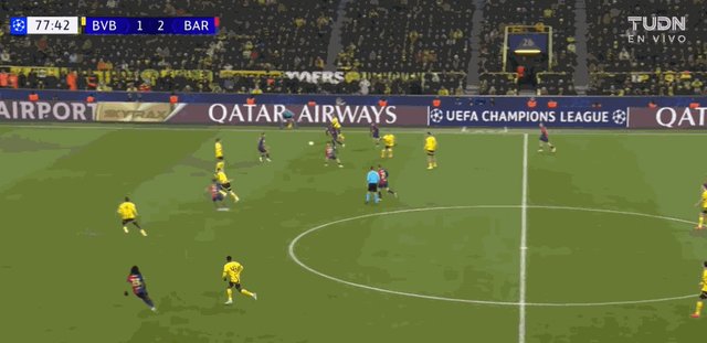 世俱杯-【欧冠】多特2比3巴萨，吉拉西、费兰·托雷斯梅开二度